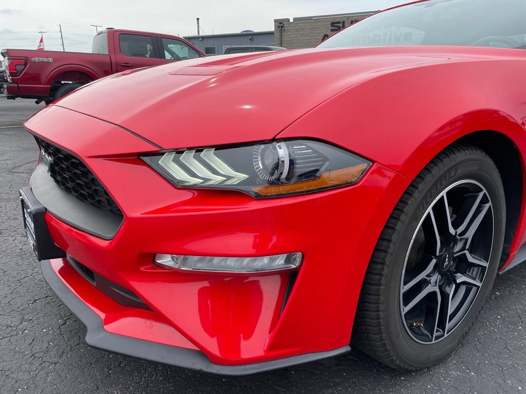 Used 2018 Ford Mustang Premium RWD image 27