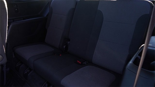 Used 2023 Chevrolet Traverse LT image 16