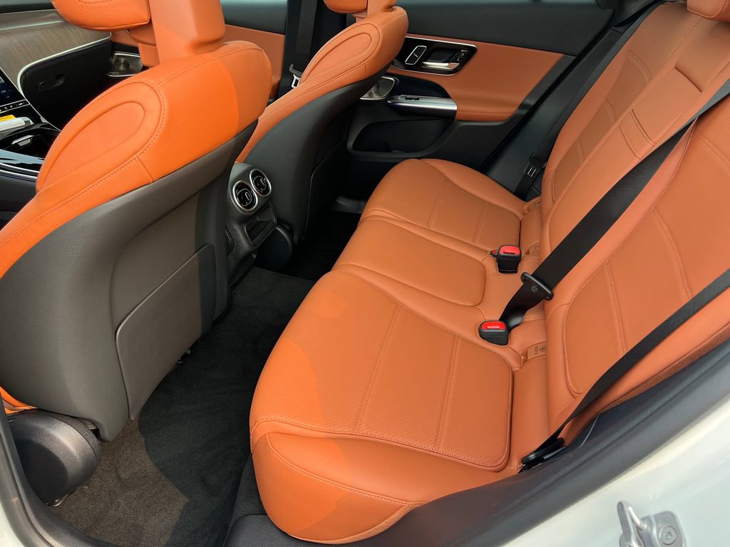 New 2026 Mercedes-Benz GLC 300 4MATIC image 23
