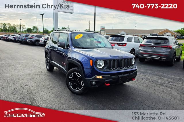 Used 2017 Jeep Renegade Trailhawk w/ Premium Trailhawk Package AWD/4WD image 1