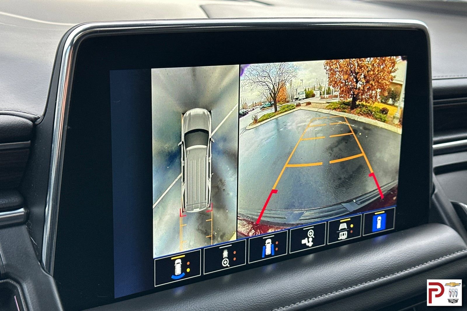 Certified 2022 Chevrolet Tahoe LT w/ Luxury Package AWD/4WD image 25