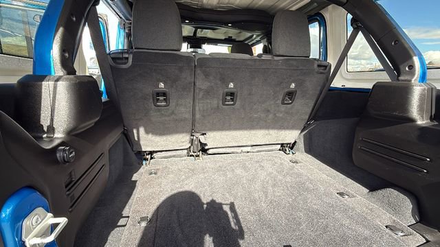 Used 2024 Jeep Wrangler Unlimited Rubicon image 27