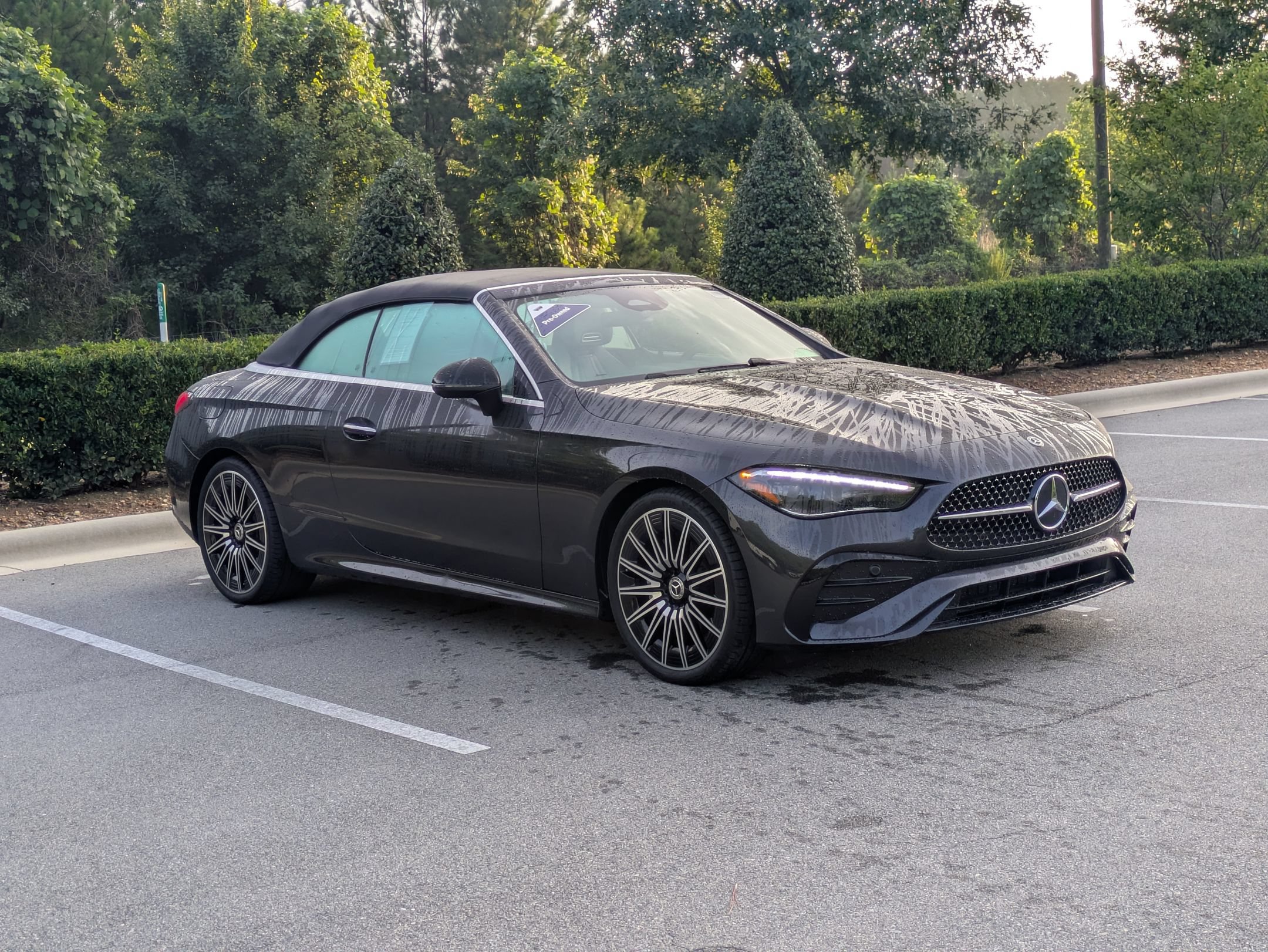 Used 2025 Mercedes-Benz CLE 300 4MATIC Cabriolet image 1