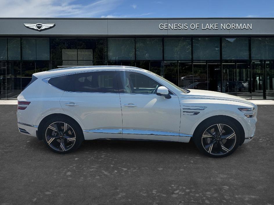 Used 2025 Genesis GV80 3.5T Prestige image 4