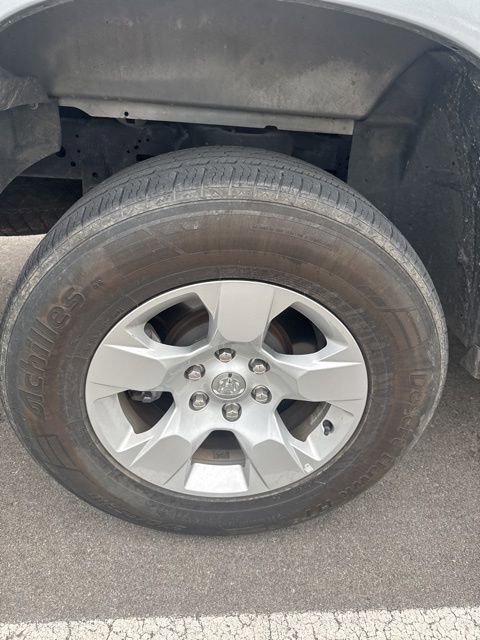 Used 2022 RAM 1500 Big Horn AWD/4WD image 13