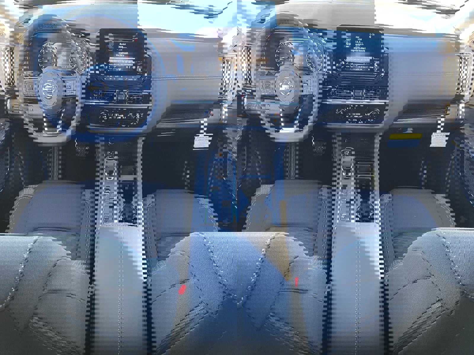 New 2025 Nissan Pathfinder SV image 16