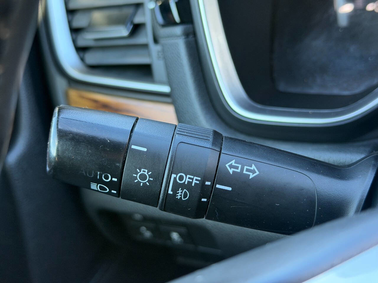 Used 2017 Honda CR-V EX-L image 37