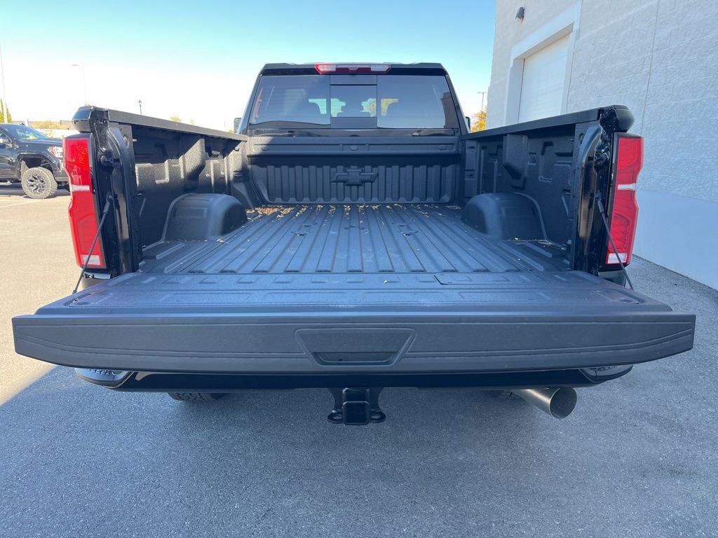 New 2026 Chevrolet Silverado 3500 High Country w/ Midnight Edition image 33