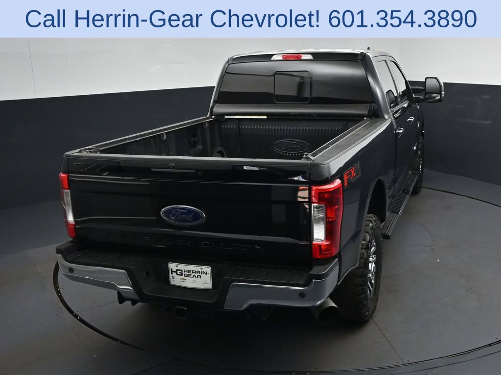 Used 2019 Ford F250 Lariat w/ Lariat Ultimate Package AWD/4WD image 34