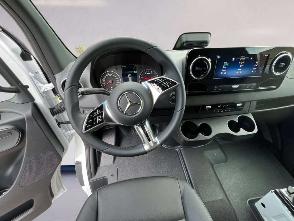New 2025 Mercedes-Benz Sprinter 2500 image 8