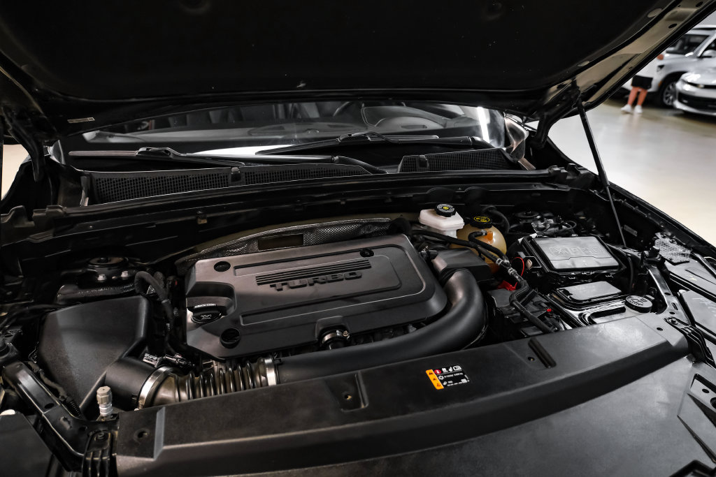 Used 2023 Buick Envision Essence w/ Sport Touring Package FWD image 51