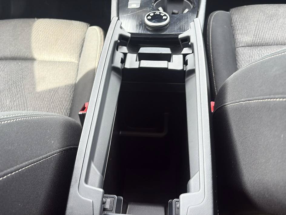Certified 2025 Nissan Rogue SV AWD/4WD image 34
