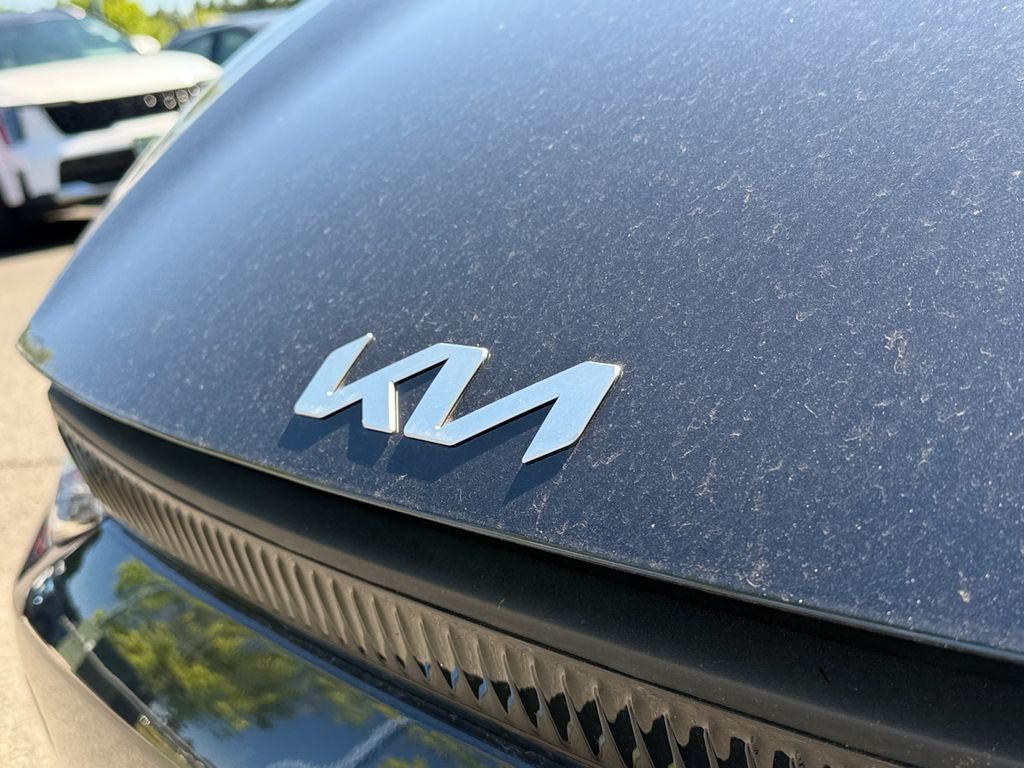 Used 2024 Kia EV6 Light RWD image 34