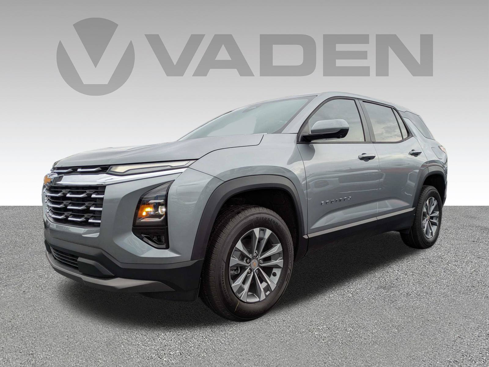 New 2027 Chevrolet Equinox LT w/ Safety and Technology Package FWD image 2
