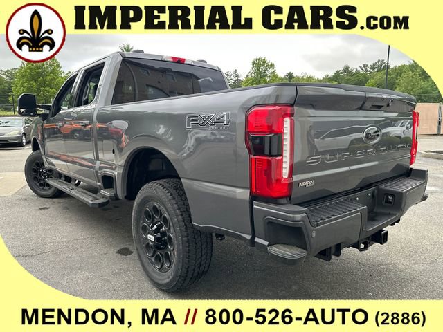 New 2025 Ford F250 XLT w/ Black Appearance Package image 11