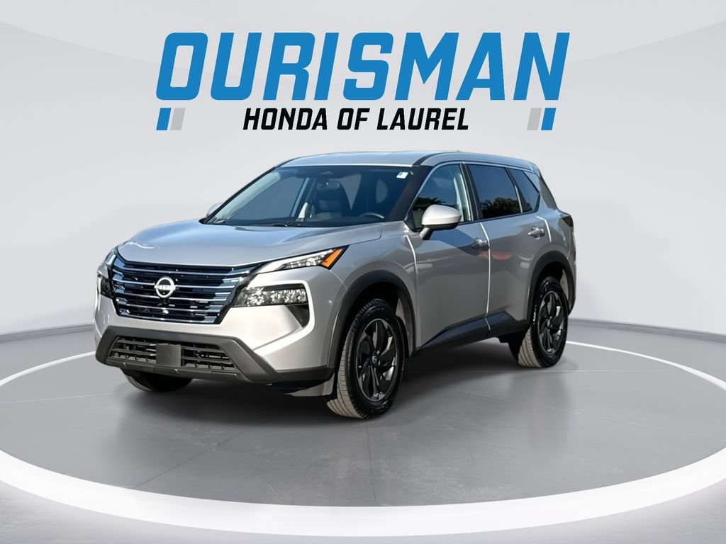 Used 2025 Nissan Rogue SV AWD/4WD image 4