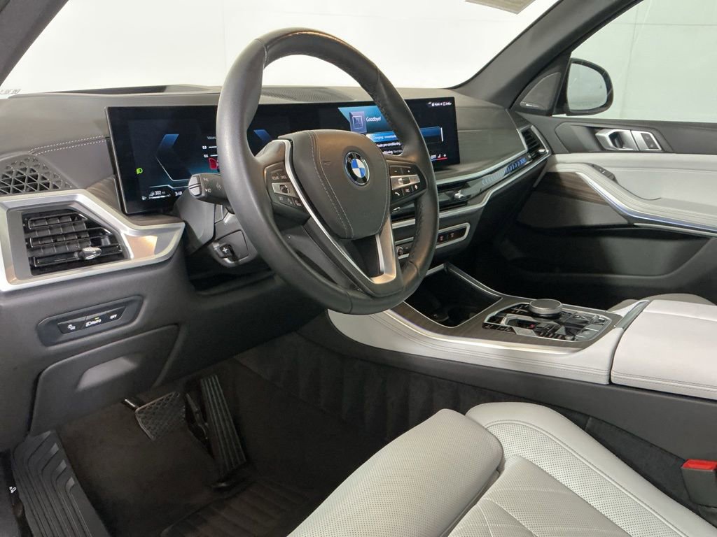 Certified 2025 BMW X5 xDrive50e AWD/4WD image 22