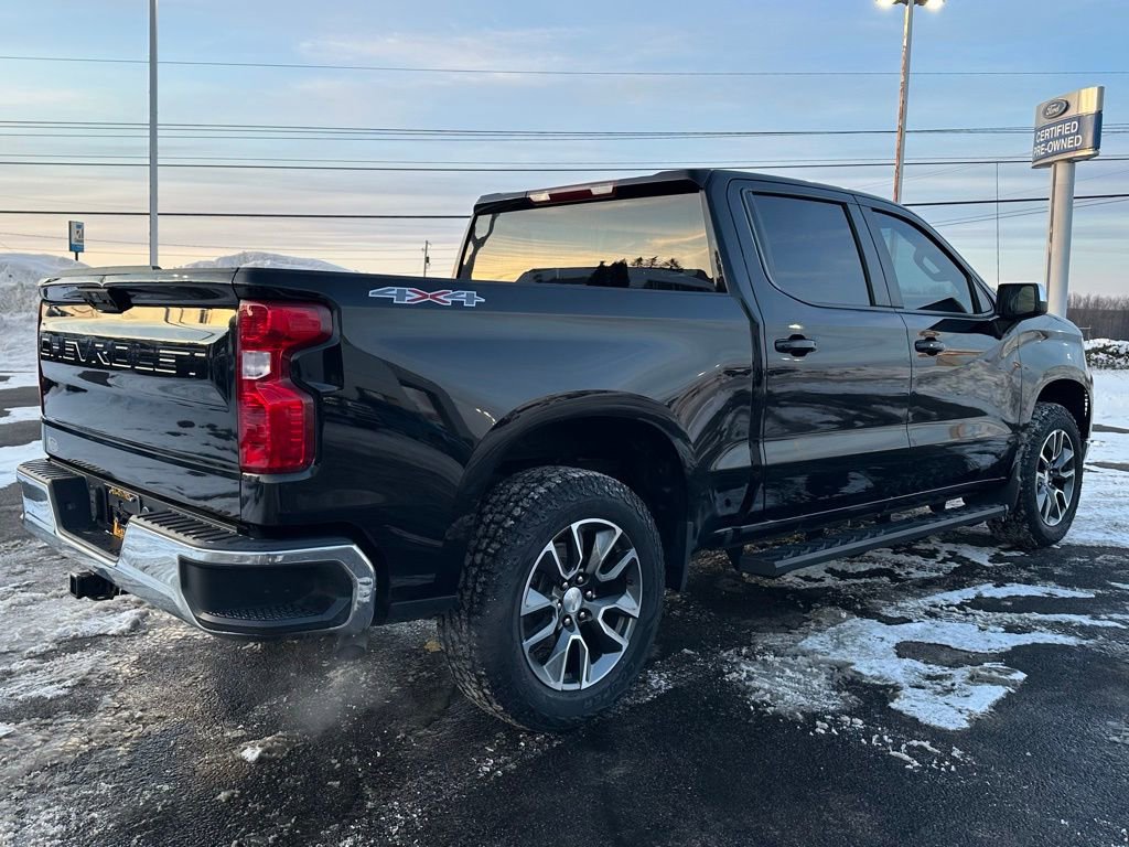 Used 2022 Chevrolet Silverado 1500 LT image 7