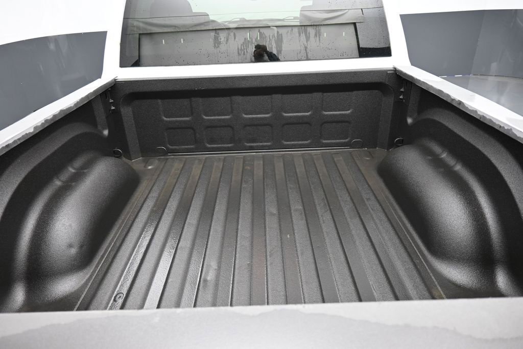 Used 2019 RAM 1500 Tradesman w/ Chrome Appearance Group RWD image 60