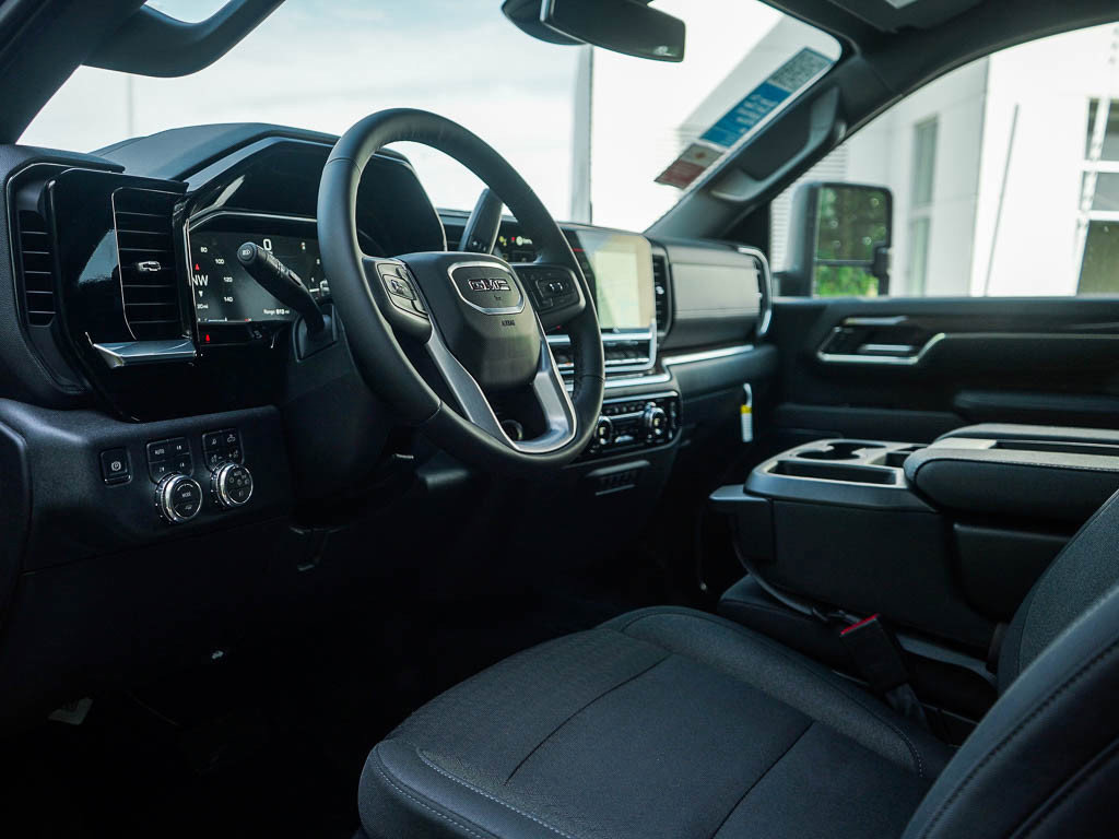 New 2026 GMC Sierra 3500 SLE w/ SLE Value Package image 16