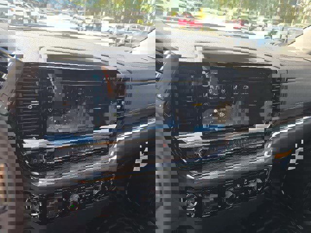 New 2026 Chevrolet Silverado 3500 LT w/ Convenience Package image 35