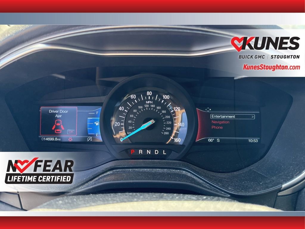 Used 2020 Ford Fusion SE image 28