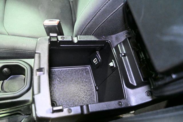 Used 2021 Jeep Wrangler Unlimited Sahara image 26