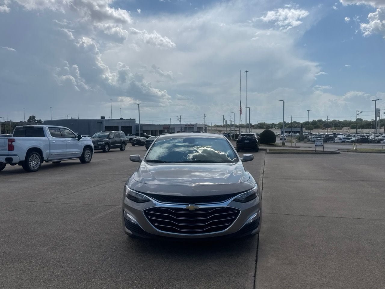 Used 2025 Chevrolet Malibu LS FWD image 5