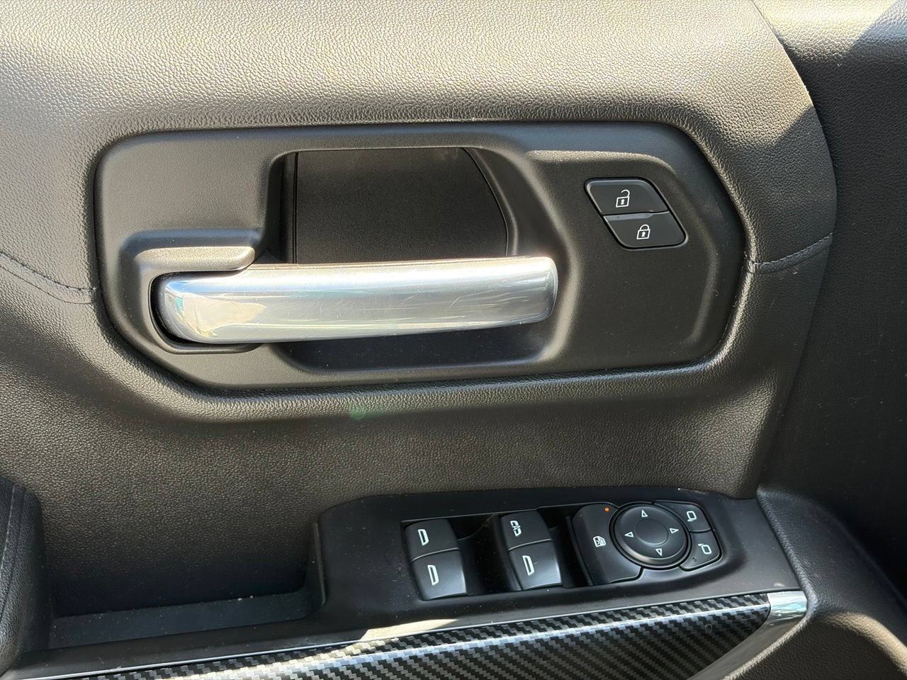 Used 2019 Chevrolet Silverado 1500 LT w/ All-Star Edition RWD image 6