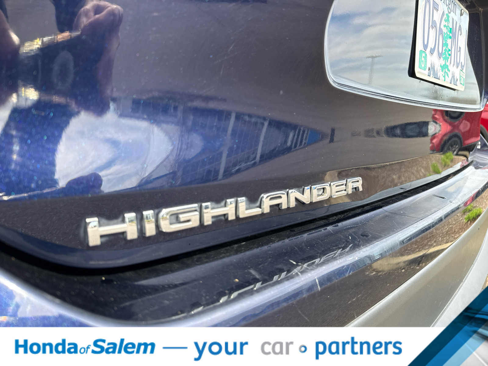 Used 2020 Toyota Highlander XLE image 7