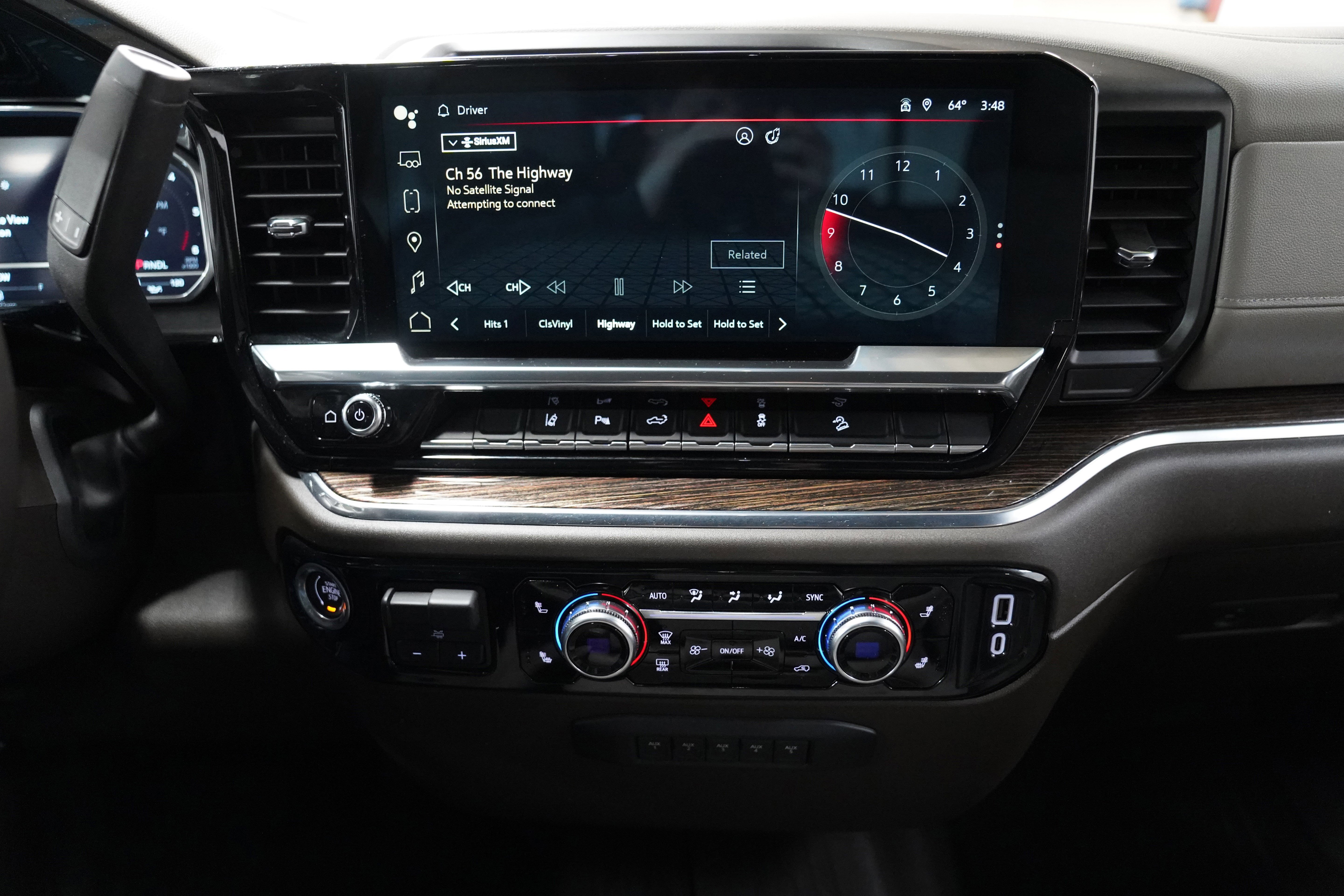 Used 2024 GMC Sierra 3500 SLE image 22