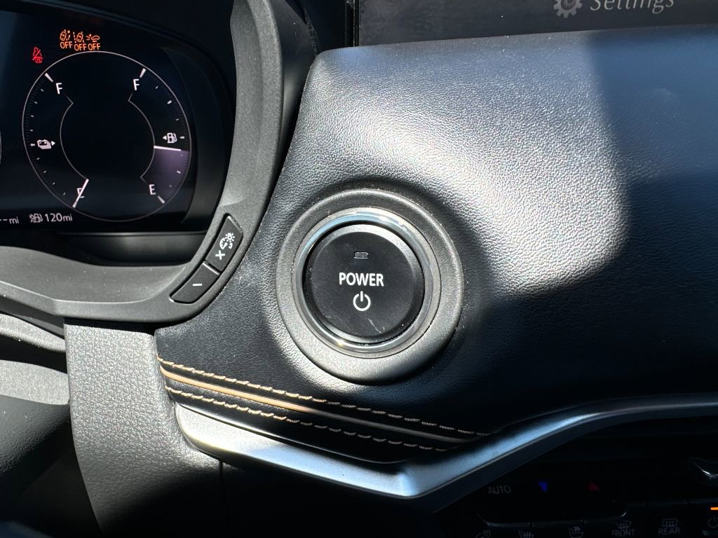 Used 2025 MAZDA CX-70 Plug-In Hybrid w/ Premium Plus image 23