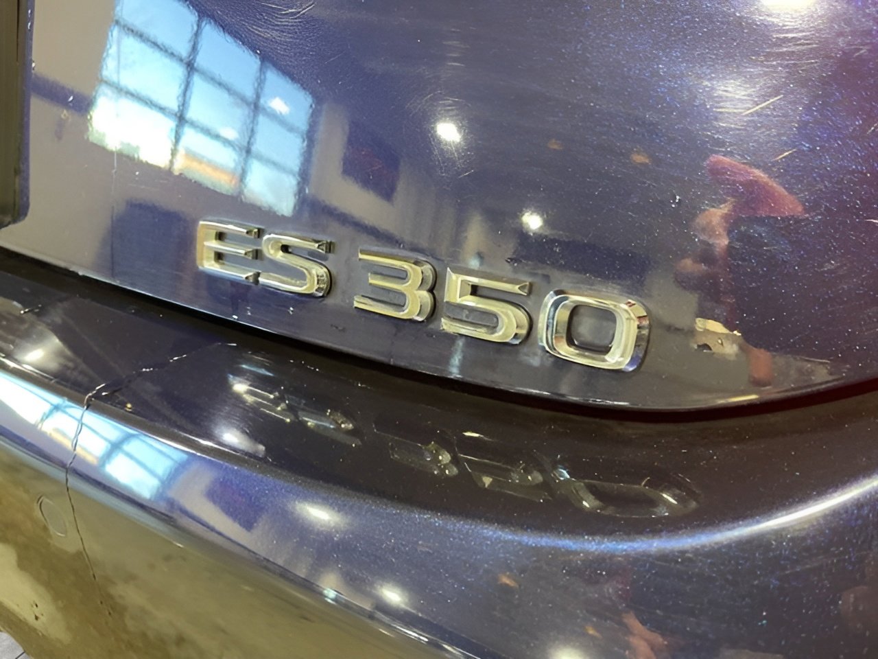 Used 2024 Lexus ES 350 Ultra Luxury w/ Accessory Package (Z1) image 12