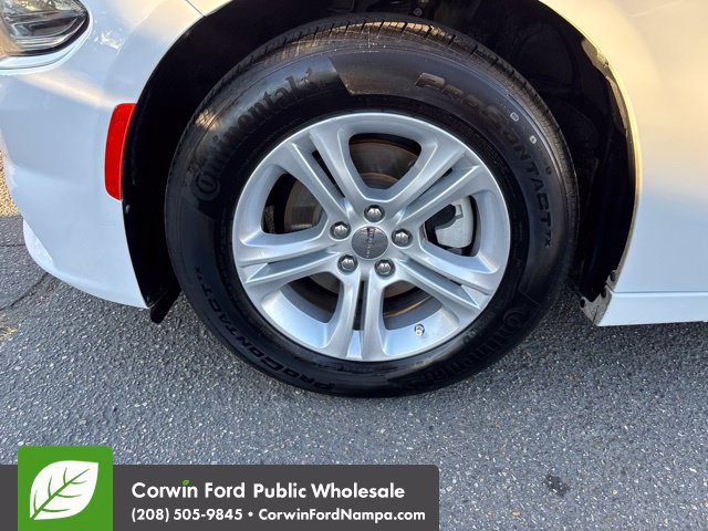 Used 2023 Dodge Charger SXT RWD image 9