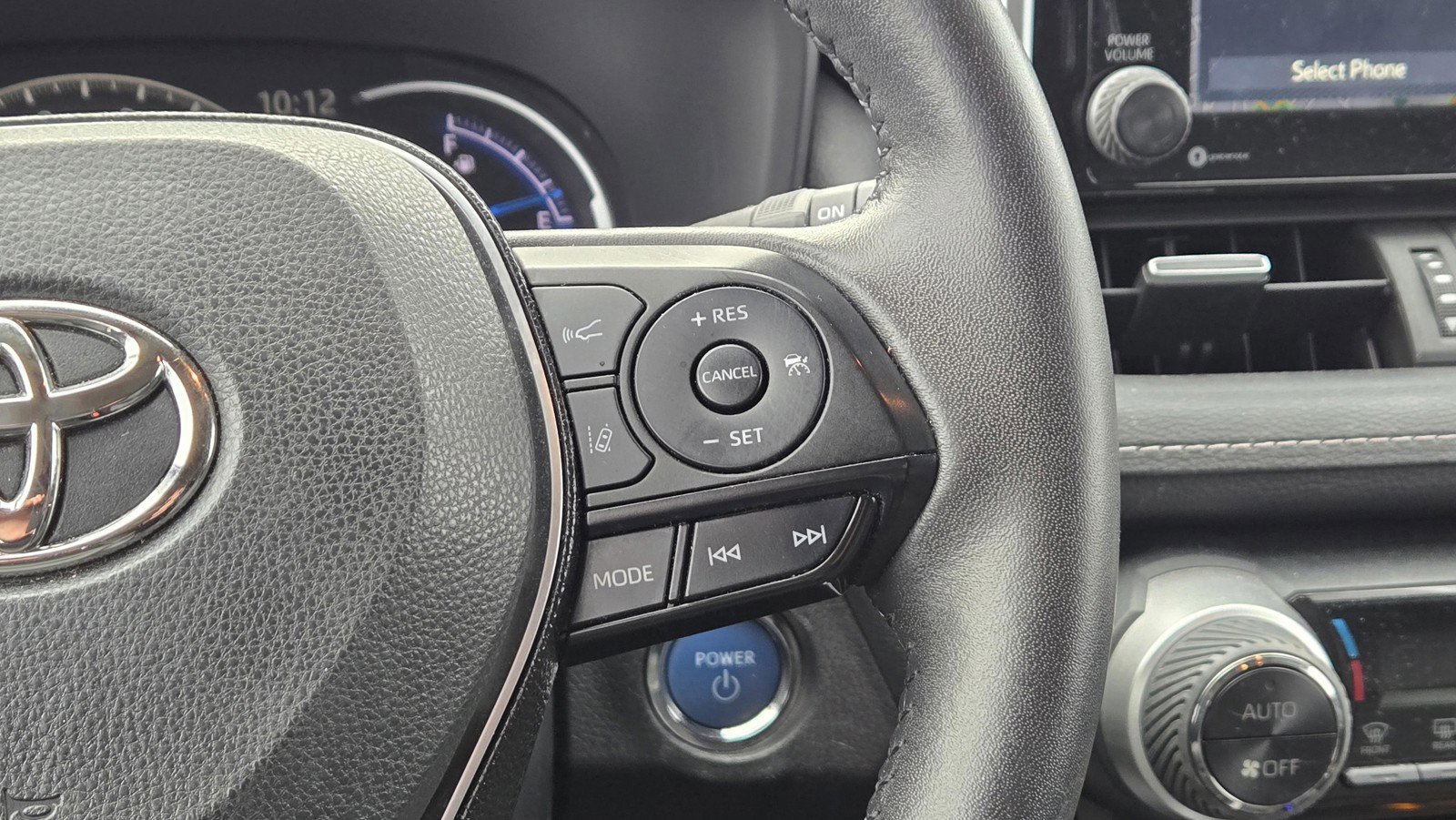 Used 2021 Toyota RAV4 Limited image 13