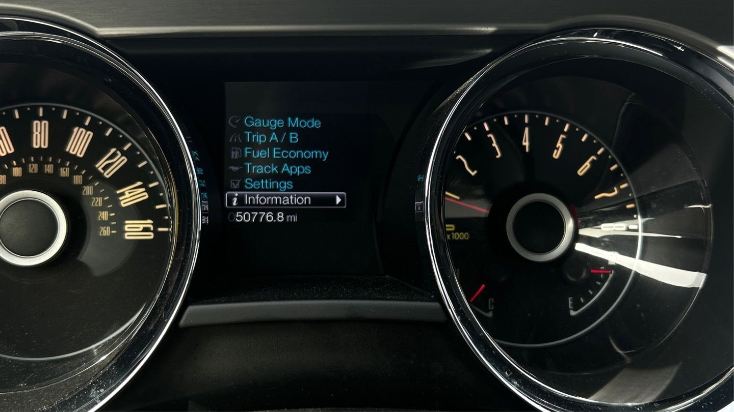 Used 2014 Ford Mustang GT Premium RWD image 13