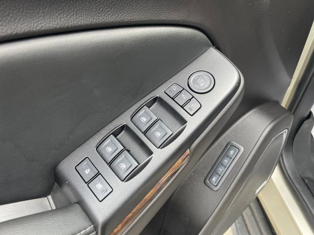 Used 2016 Chevrolet Tahoe LT w/ Luxury Package AWD/4WD image 21