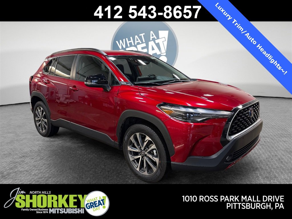 Used 2025 Toyota Corolla Cross XLE