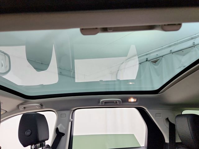 Certified 2025 Land Rover Discovery Sport S image 22