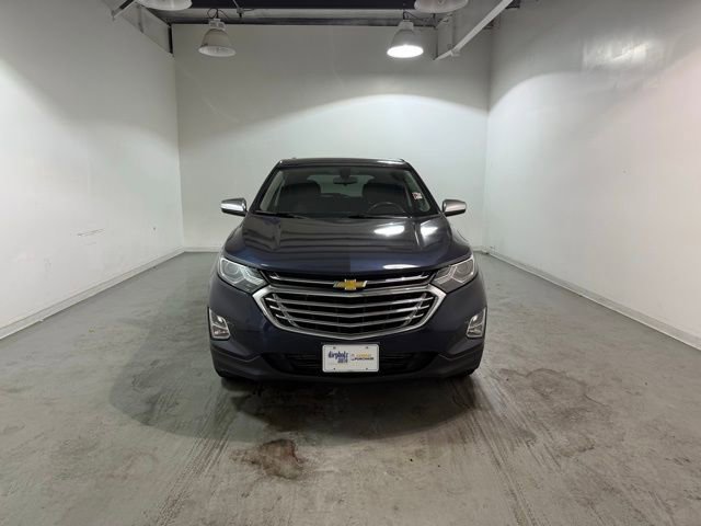 Used 2018 Chevrolet Equinox LT image 2