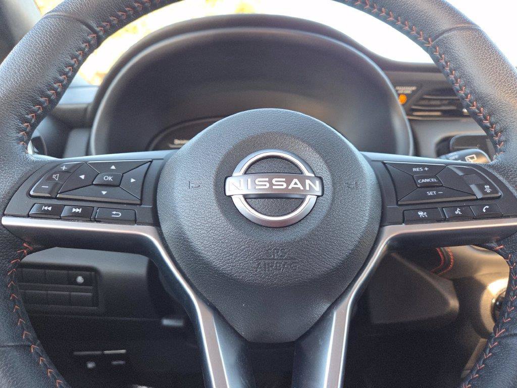 Certified 2023 Nissan Kicks SR w/ SR Premium Package FWD image 30