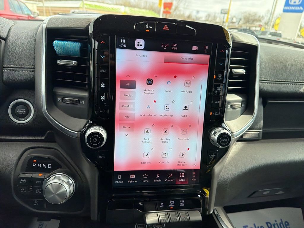 Used 2025 RAM 1500 Laramie image 26