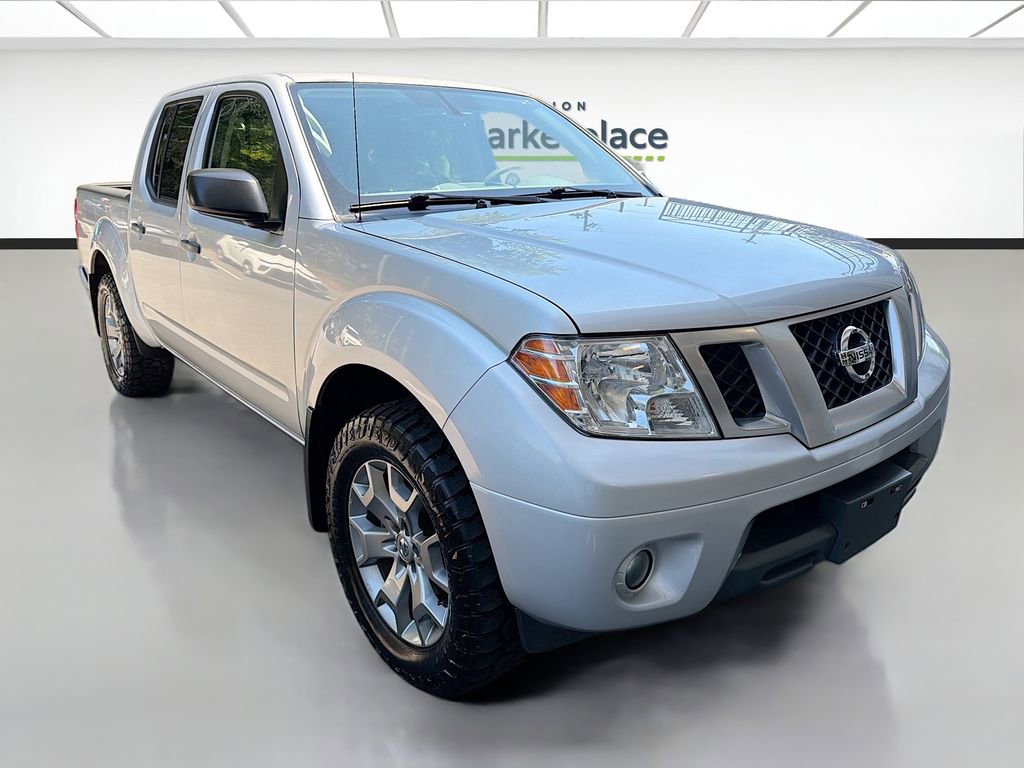 Used 2020 Nissan Frontier SV AWD/4WD image 1
