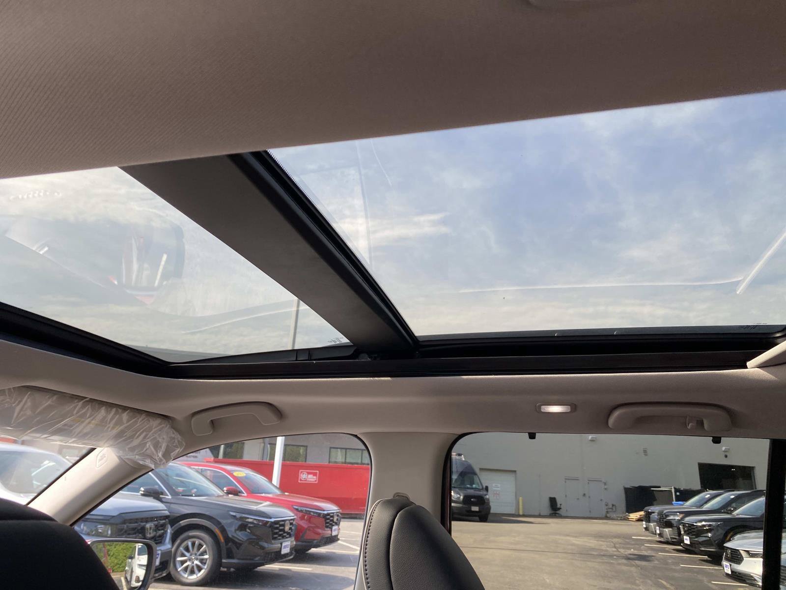 New 2026 Honda Pilot Elite image 10