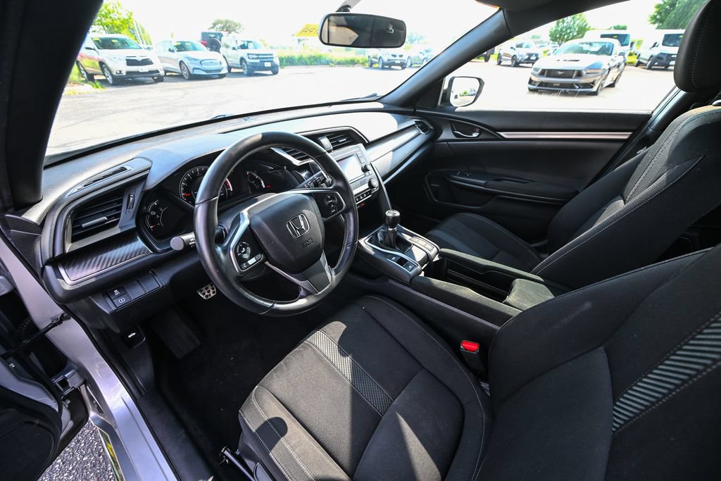 Used 2018 Honda Civic Sport image 17