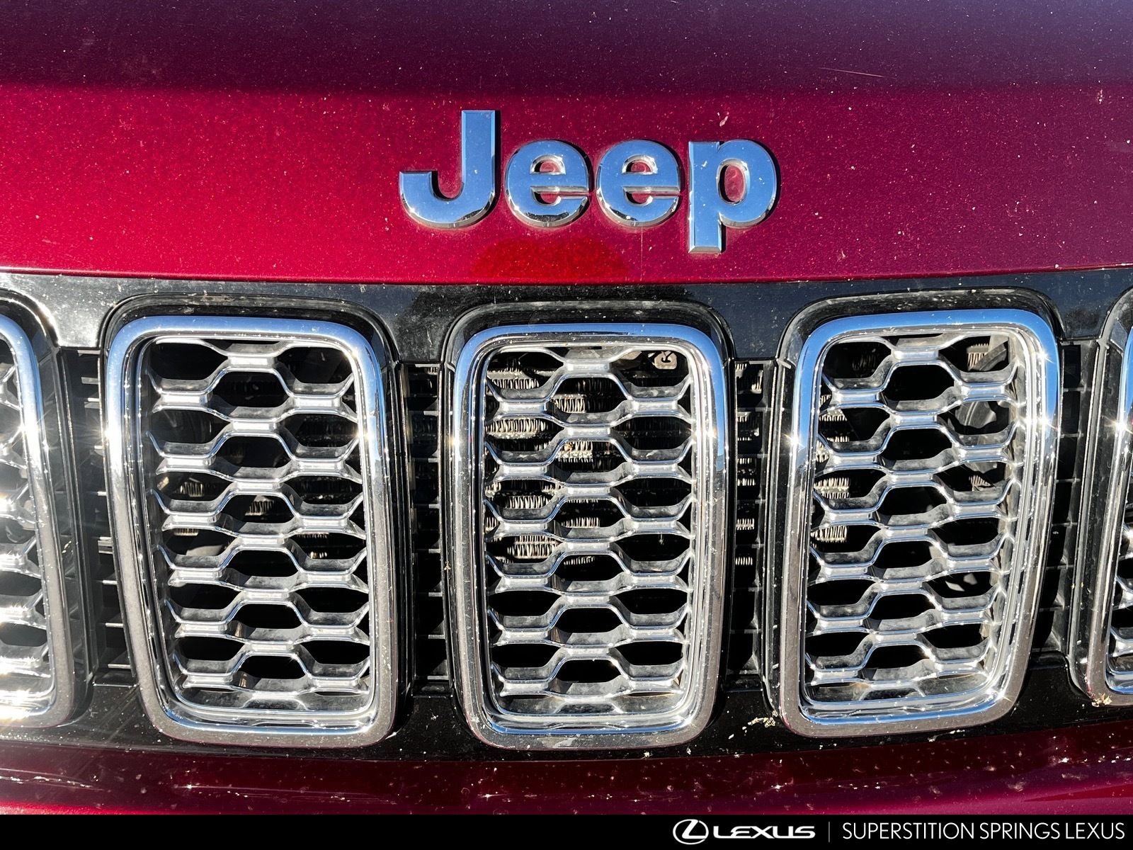 Used 2018 Jeep Grand Cherokee Overland image 9