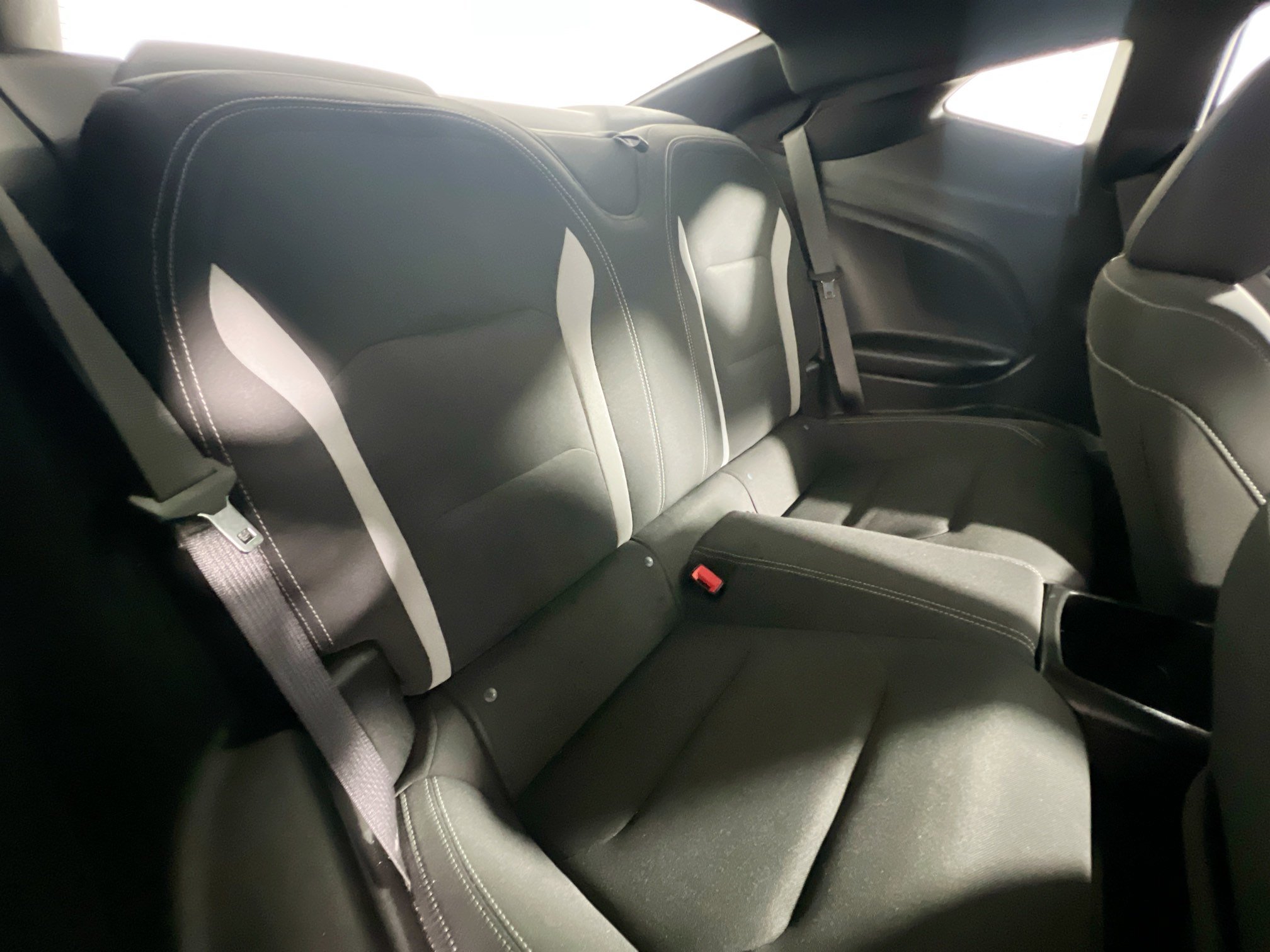 Used 2022 Chevrolet Camaro SS RWD image 32