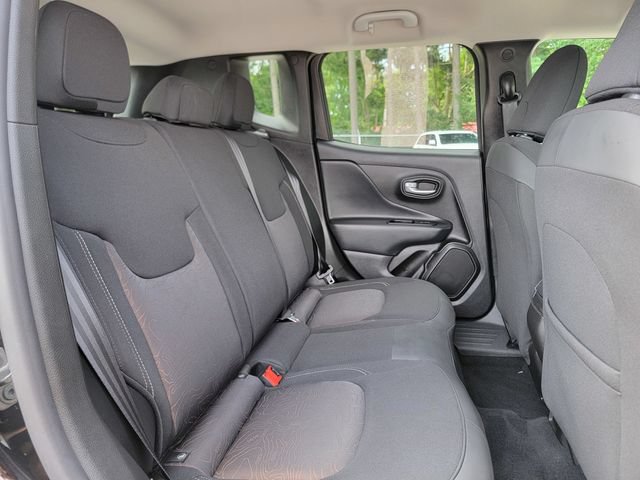 Certified 2023 Jeep Renegade Latitude AWD/4WD image 23