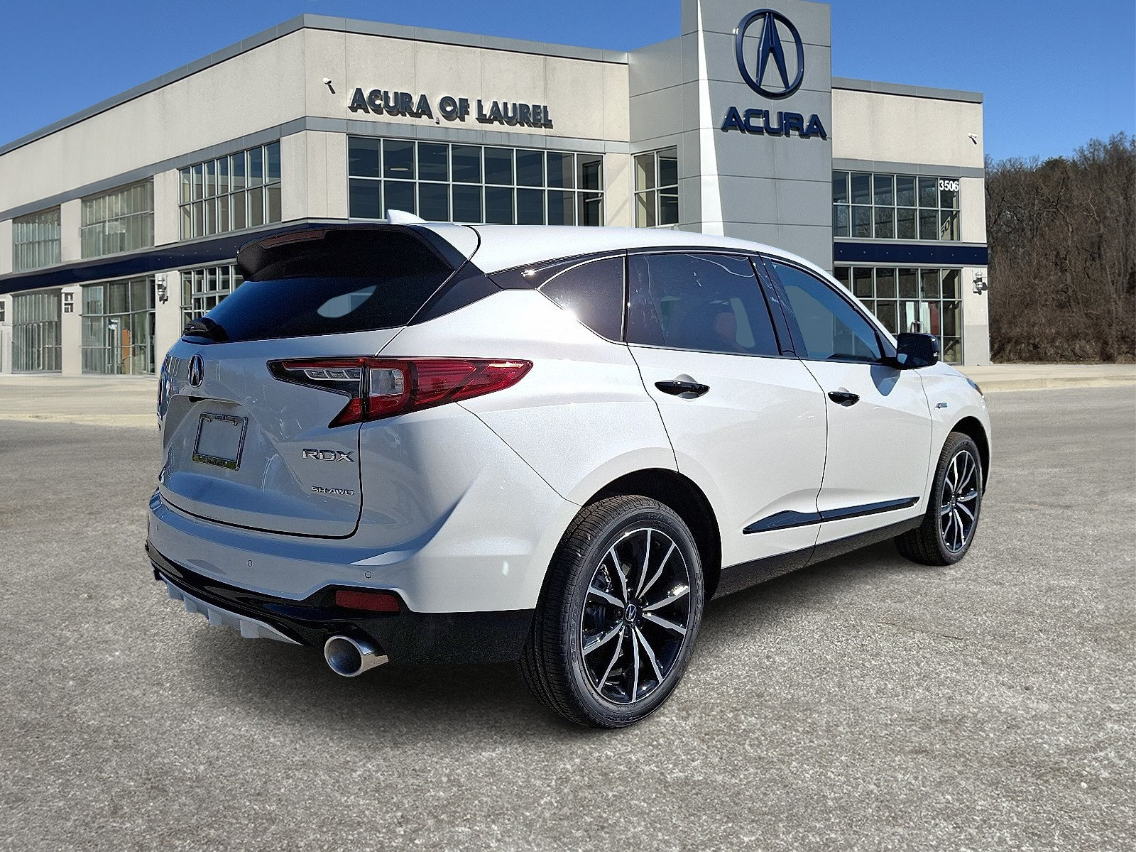 New 2026 Acura RDX w/ Advance Package AWD/4WD image 4
