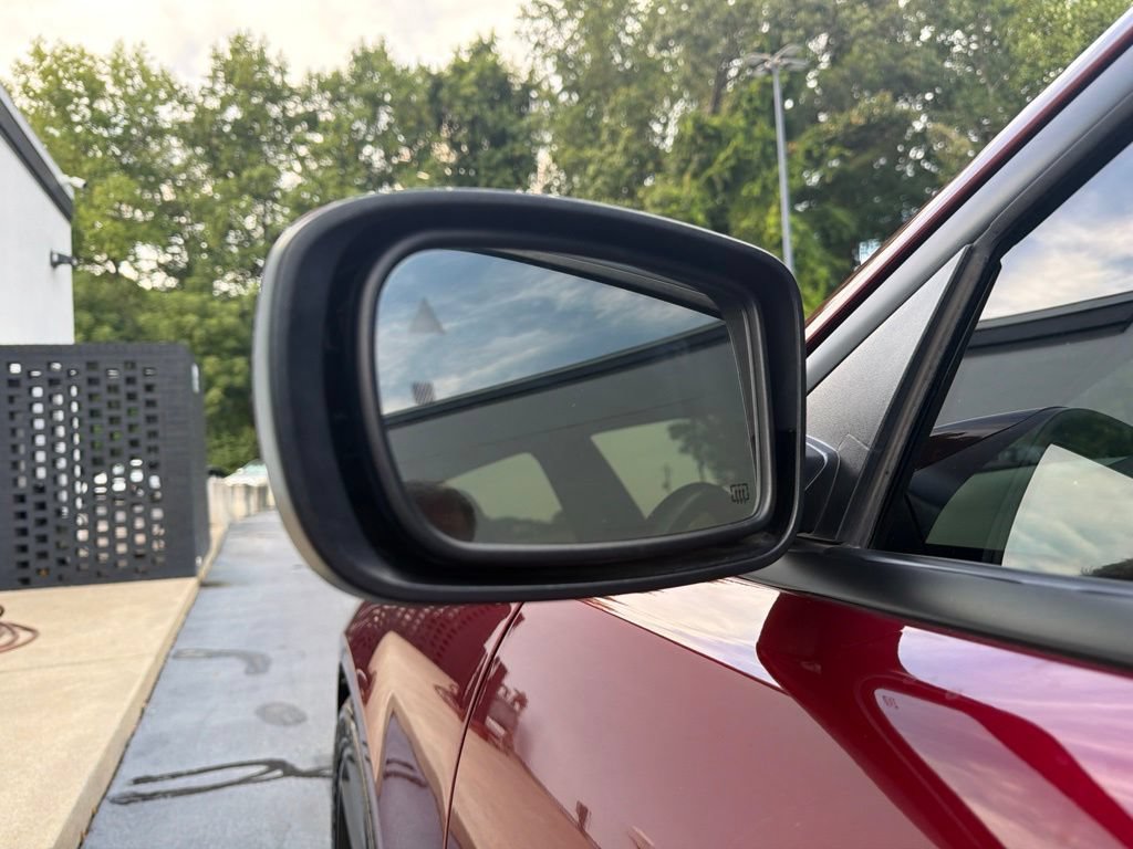 Used 2019 Dodge Charger R/T w/ Plus Group RWD image 15